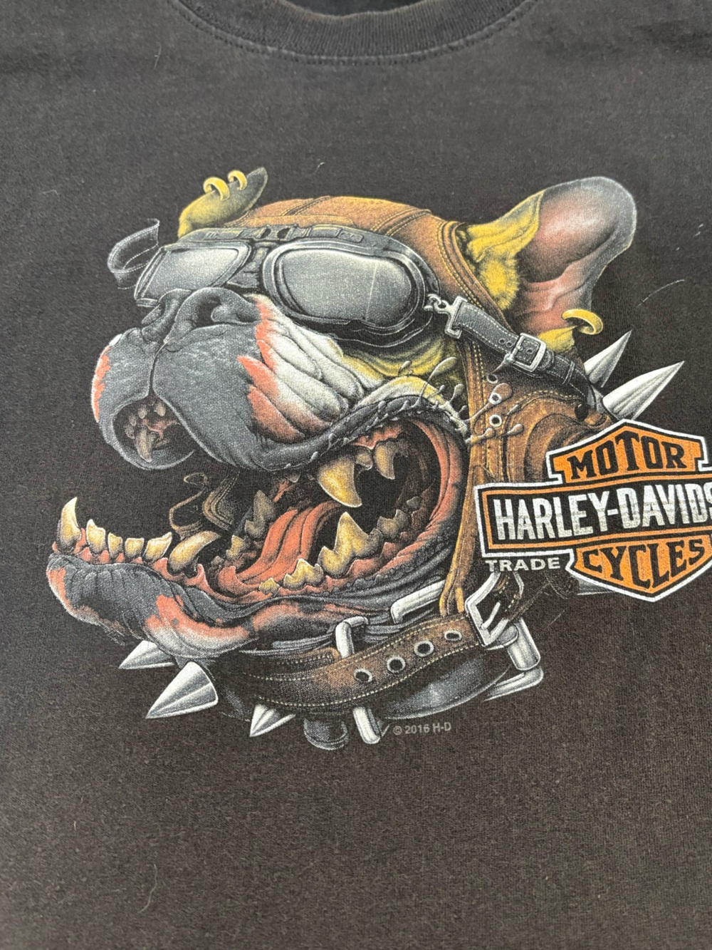 Harley-Davidson London Bridge Lake Havasu City, AZ Bulldog T-Shirt